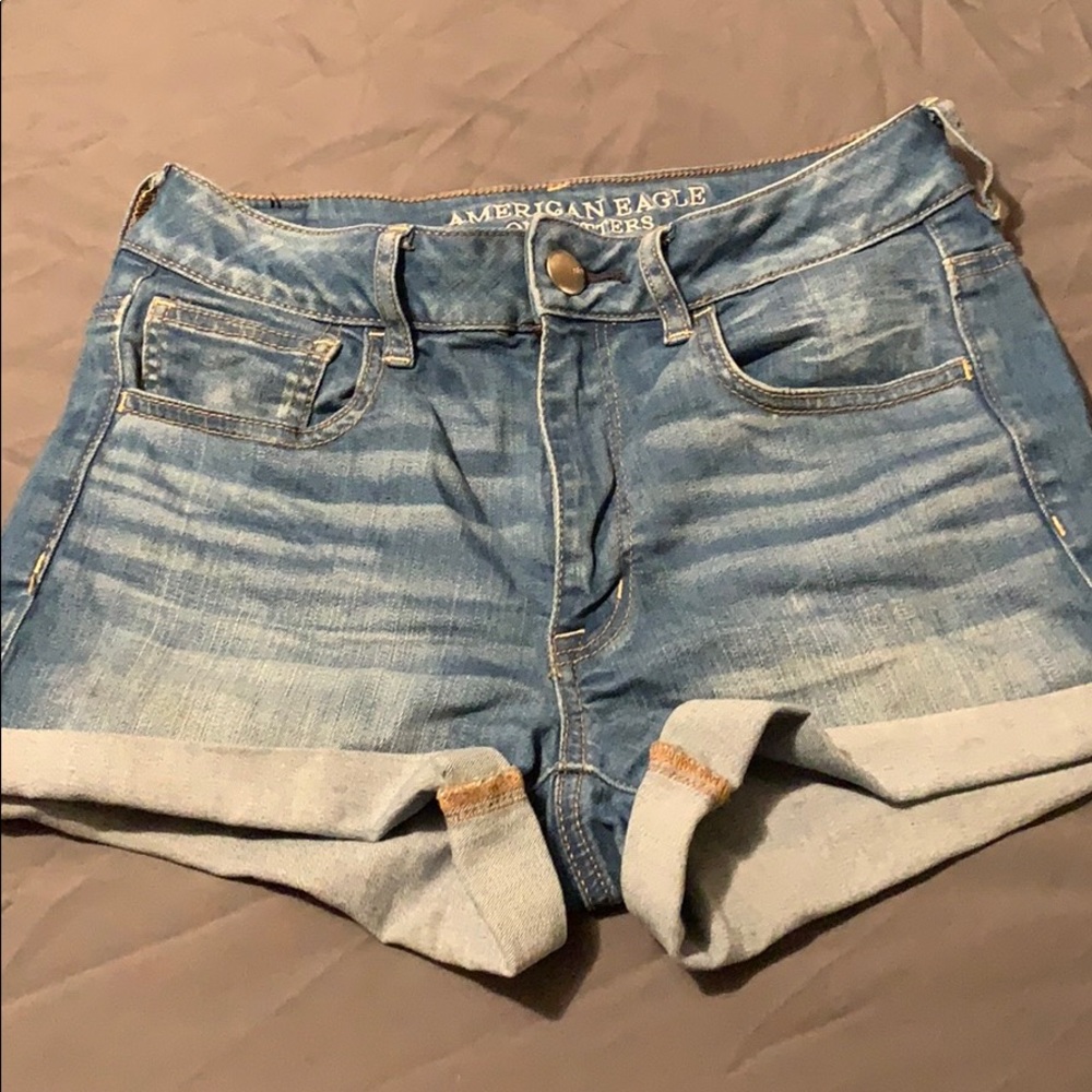 American Eagle size 6 shorts
